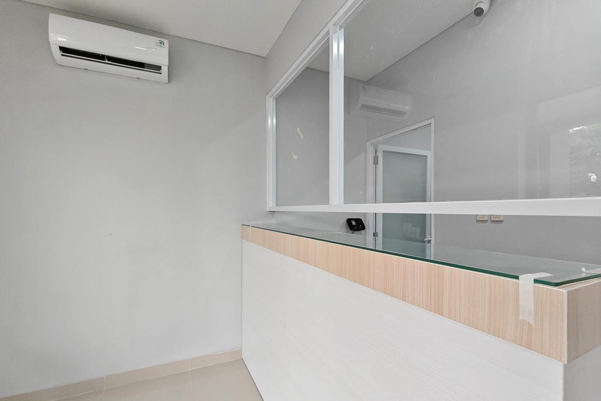 Urbanview Green Lake Sunter Residence Dżakarta Zewnętrze zdjęcie
