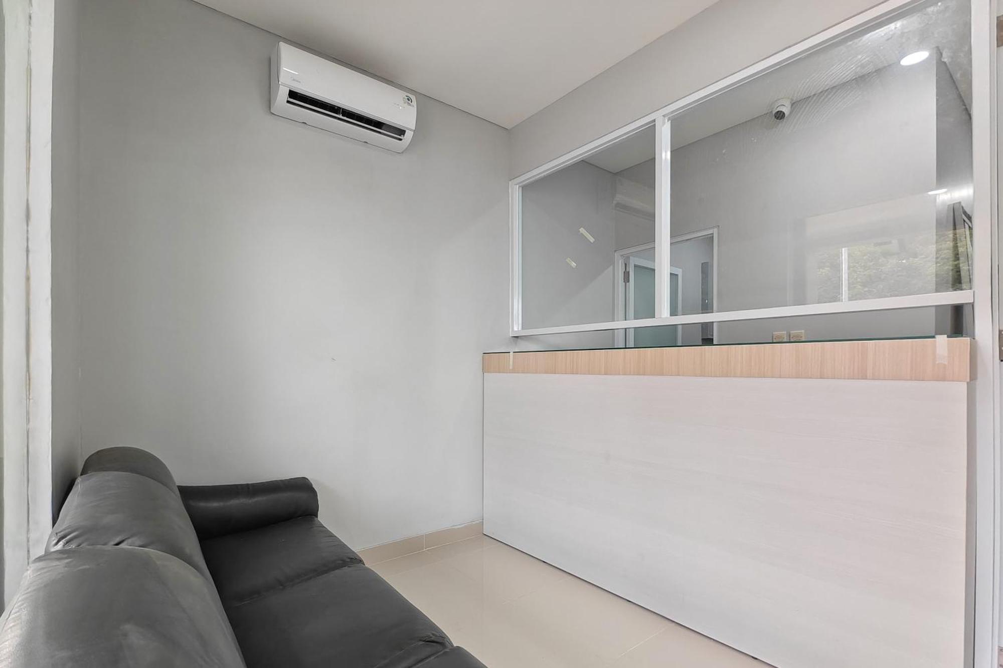 Urbanview Green Lake Sunter Residence Dżakarta Zewnętrze zdjęcie